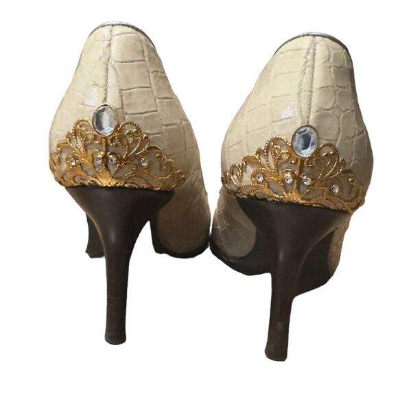 Donald J Pliner Champagne Gator Metallic Pointy Heels Size 6 M - Picture 7 of 16